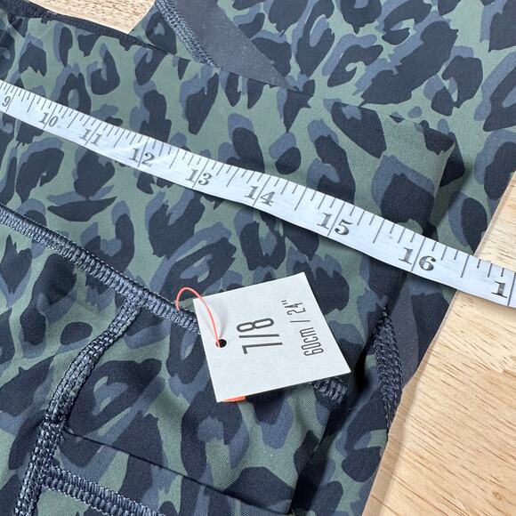 Sweaty Betty NWT Zero Gravity 7/8 Running Leggings Olive Leopard Size XL Sculpt - Picture 10 of 12
